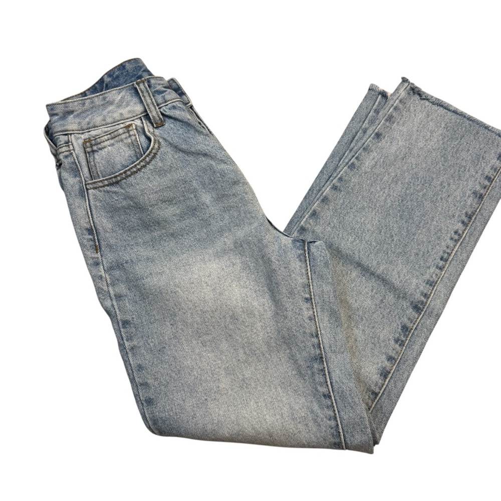 Women's Straight Leg Jeans - Light Blue